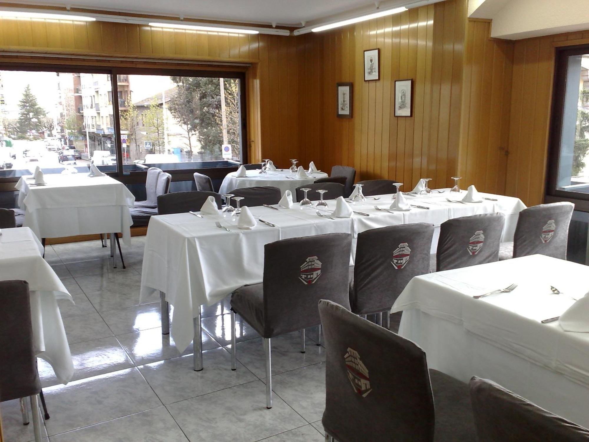 Hotel Avenida La Seu d'Urgell Exterior foto