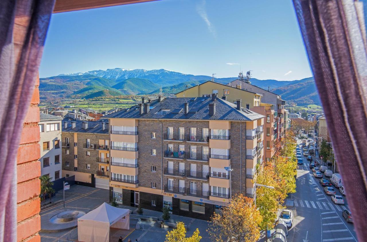 Hotel Avenida La Seu d'Urgell Exterior foto